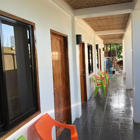 Neptune Diving Resort Moalboal Buitenkant foto